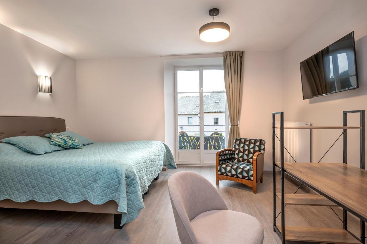 Hotel Restaurant De La Poste Et La Grange Detente, Espace Bien-Etre Châteauneuf-de-Randon Eksteriør bilde