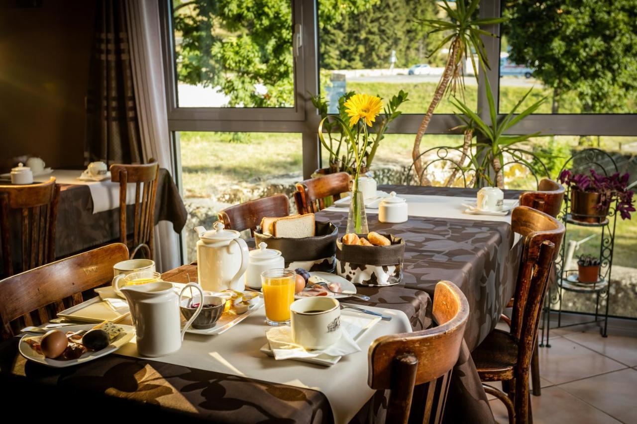 Hotel Restaurant De La Poste Et La Grange Detente, Espace Bien-Etre Châteauneuf-de-Randon Eksteriør bilde