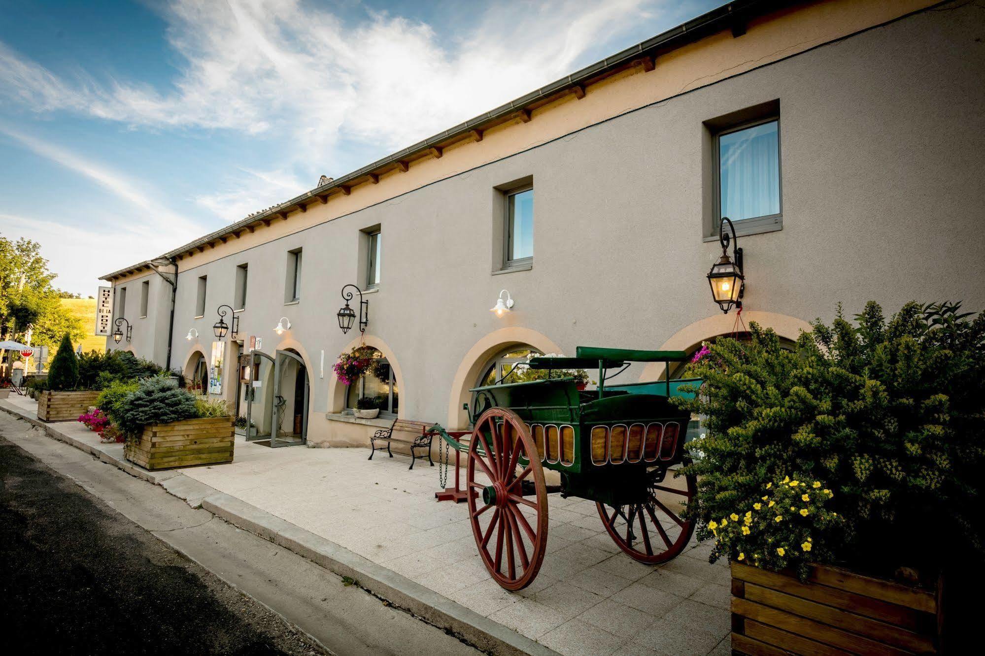 Hotel Restaurant De La Poste Et La Grange Detente, Espace Bien-Etre Châteauneuf-de-Randon Eksteriør bilde