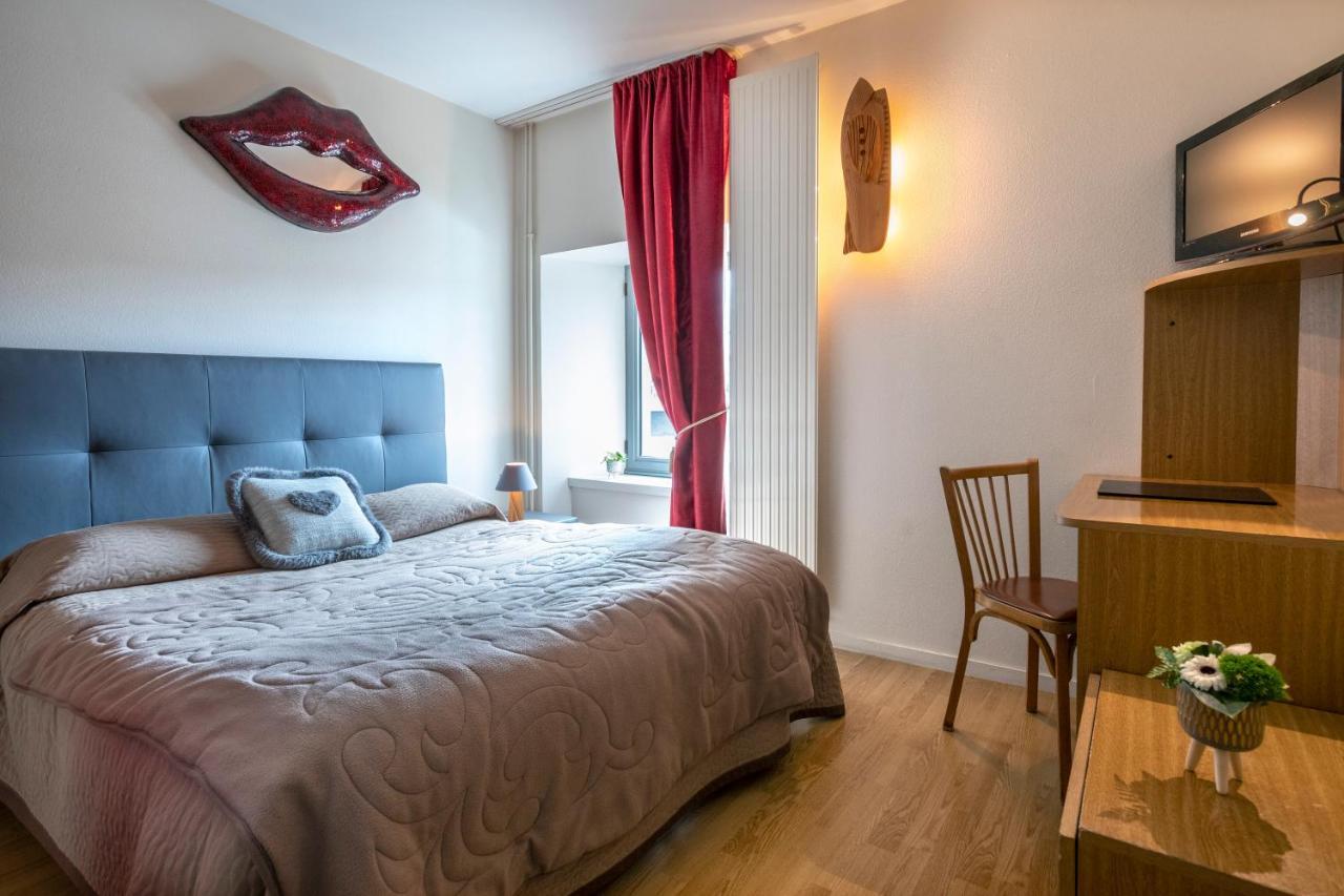 Hotel Restaurant De La Poste Et La Grange Detente, Espace Bien-Etre Châteauneuf-de-Randon Eksteriør bilde